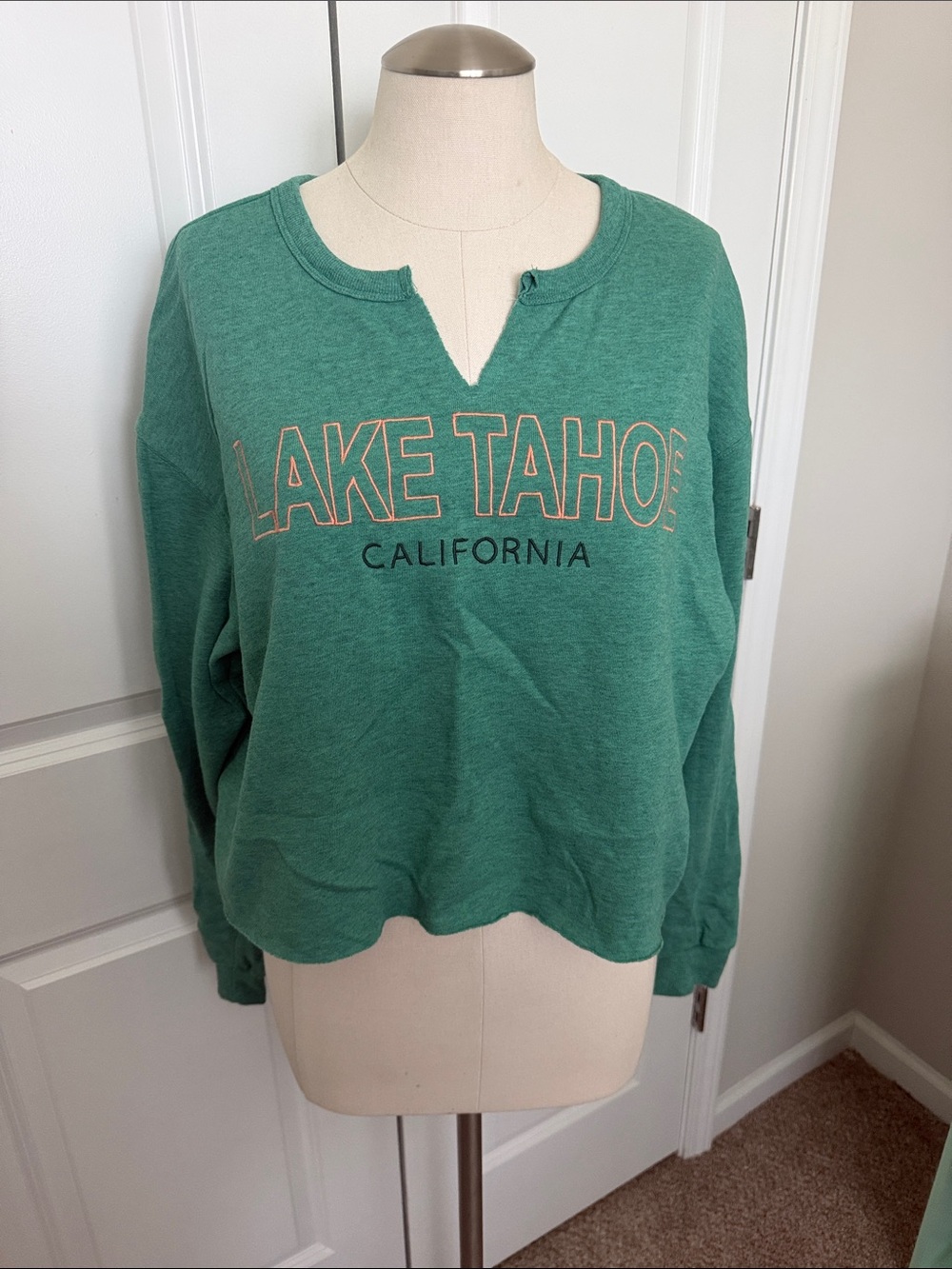 wild fable Green "Lake Tahoe California" Notch Neck Sweatshirt